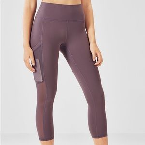 Fabletics cropped leggings